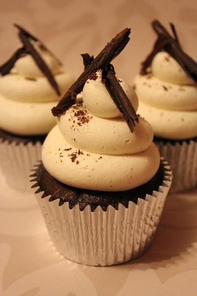 Chocolate Cupcakes. - Cake by Dulcie Blue Bakery ~ Chris