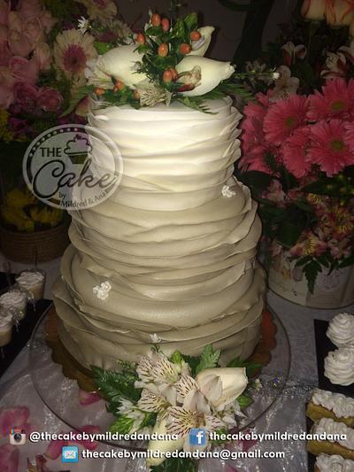 Ruffled Wedding cake - Cake by TheCake by Mildred