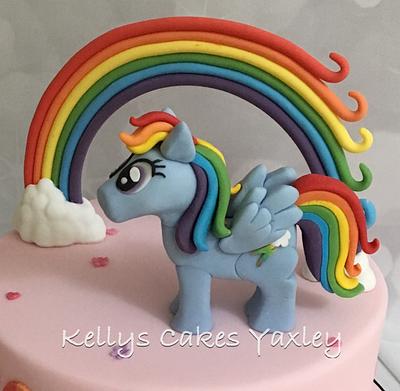 My little rainbow pony  - Cake by KellyBartronCakes 