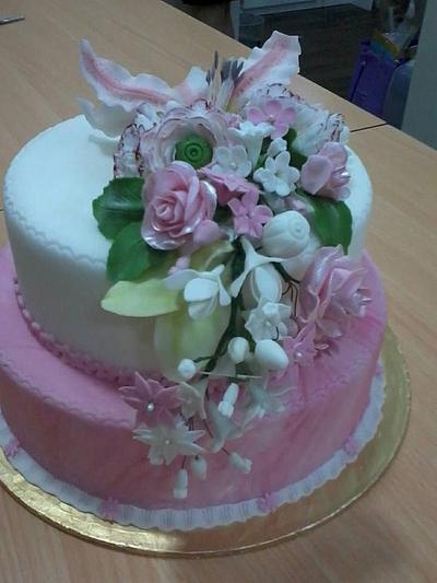 my first sugar flower cake - Cake by ameena rizwan