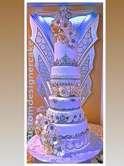 Wedding Cake - Cake by Anna