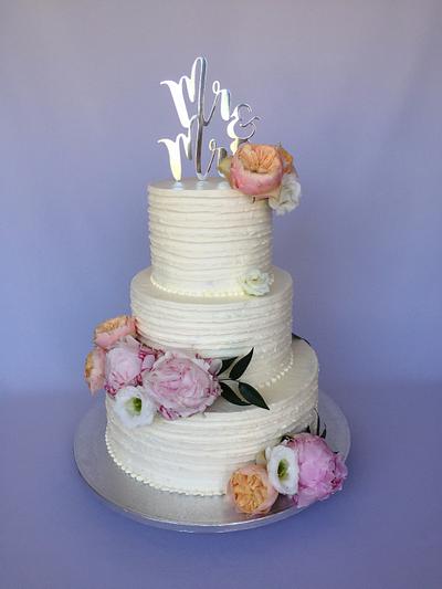 Swiss meringue buttercream wedding cake  - Cake by Layla A