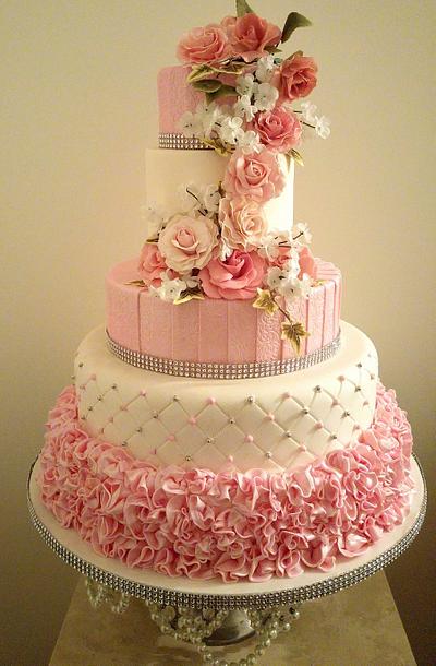 Ruffles and roses wedding cake - Cake by Icing to Slicing
