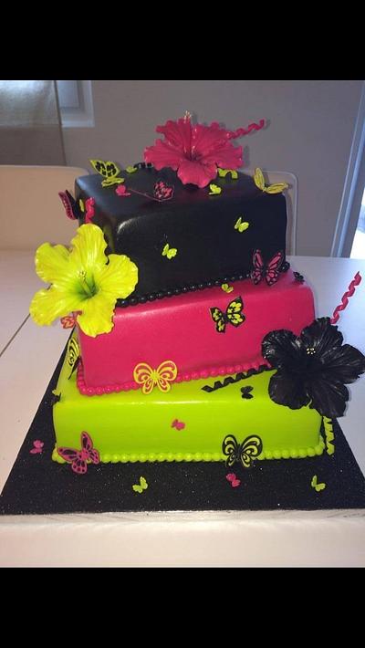 Cake with hibiscus and butterflies  - Cake by Christina Ederstrøm