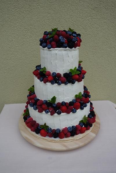 Wedding cake with butter cream and fruits - Cake by LenkaVitvarova