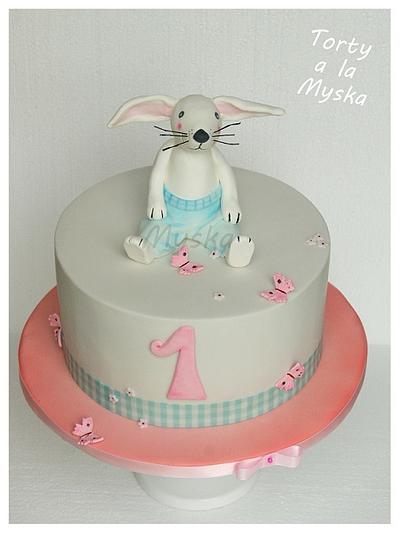 bunny - Cake by Myska