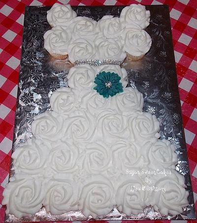 Wedding Dress Cupcake Cake - Cake by Sugar Sweet Cakes