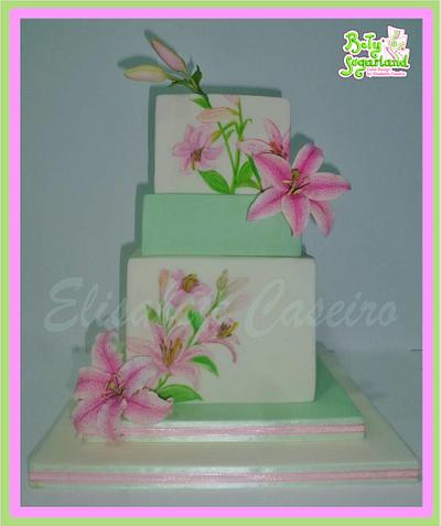 Lillies Wedding Cake - Cake by Bety'Sugarland by Elisabete Caseiro 