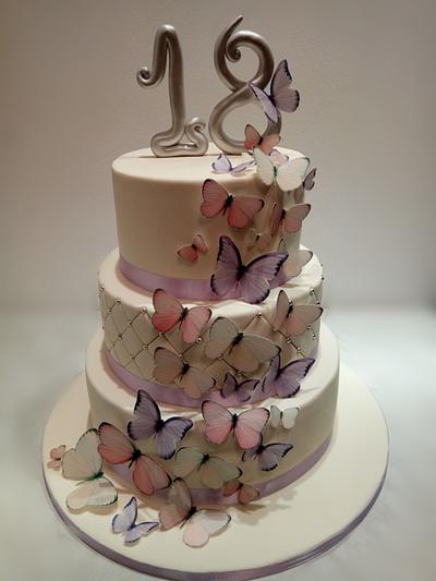 Birthday cake with butterflies - Cake by Gabriela Doroghy