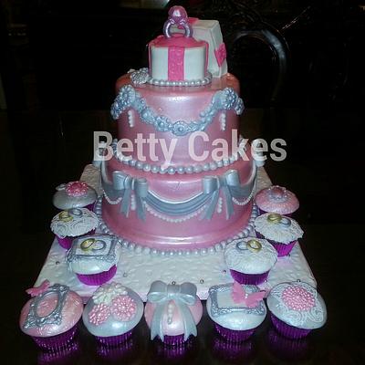 engagement cake - Cake by BettyCakesEbthal 