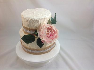 Ivory rustic wedding cake - Cake by Kake Krumbs