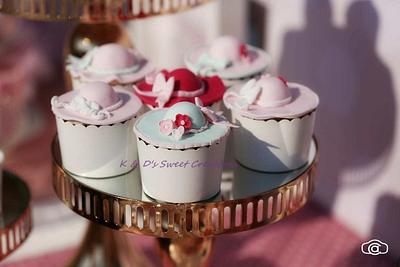 Romantic Sarah Kay candy bar - Cake by Konstantina - K & D's Sweet Creations