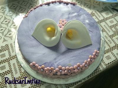 Calla Lily Topper Cake! - Cake by Rucksar