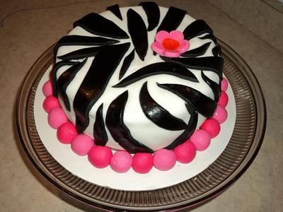 Animal Print - Cake by Elisa's Sweet Cakes
