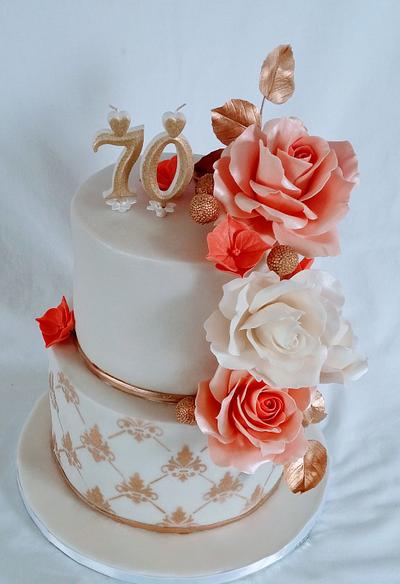 Apricot roses - Cake by alenascakes