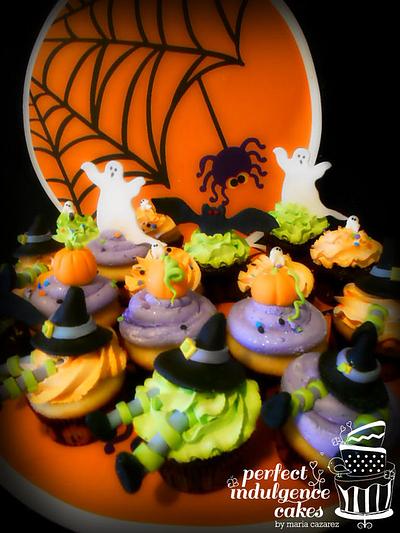 Halloween Cupcakes - Cake by Maria Cazarez Cakes and Sugar Art