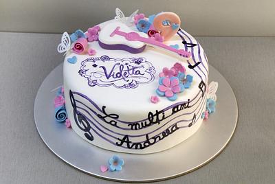 Violetta Cake - Cake by Laura Dachman