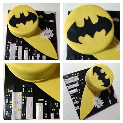 Batman Signal - Cake by N&N Cakes (Rodette De La O)