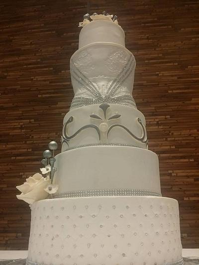 blingy wedding cake - Cake by Bespoke Cakes