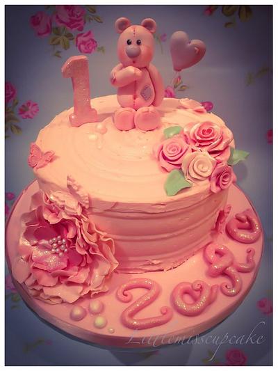 Pink buttercream teddybear cake  - Cake by Jenna