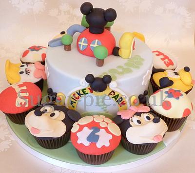 Mickey mouse Club house cake & cupcakes. - Cake by Sugar-pie