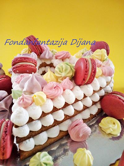Cream tart cake  - Cake by Fondantfantasy
