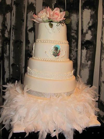 cake-elegant wedding cake - Cake by COMANDATORT