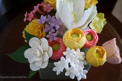 Sugar Flowers - Cake by SweetCreationsbyFlor