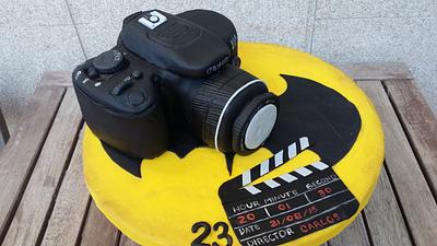 Nikon camera cake - Cake by Dulce Victoria