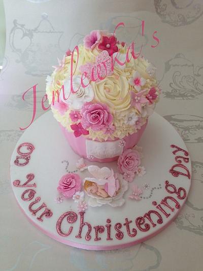 Christening cakes - Cake by Jemlewka's cupcakes 