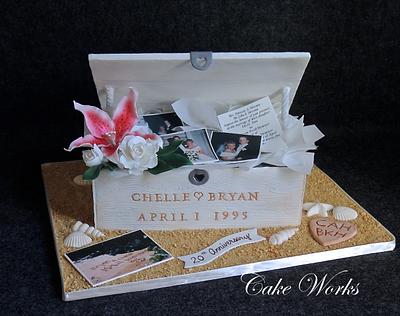 Box of Wedding Memories - Cake by Alisa Seidling
