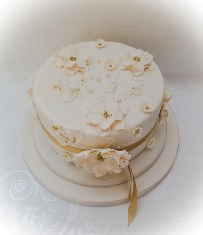 Golden wedding anniversary cake - Cake by Samantha's Cake Design