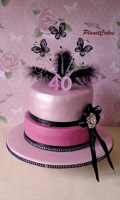 Pink Lady - Cake by Planet Cakes