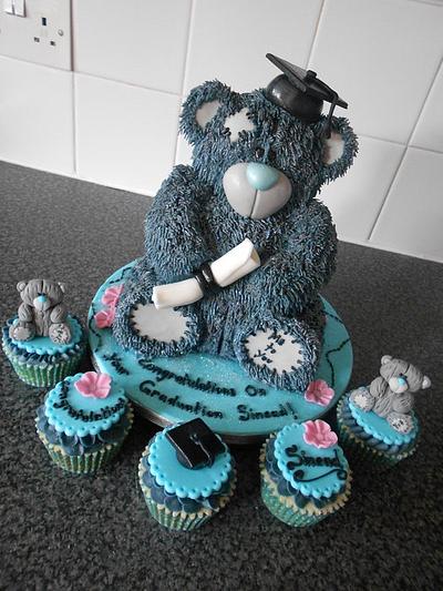 teddy bear graduation - Cake by nicolascakes