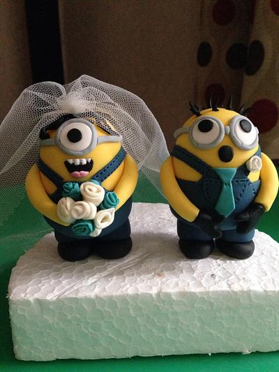 Minions bride and groom  - Cake by Donnajanecakes 