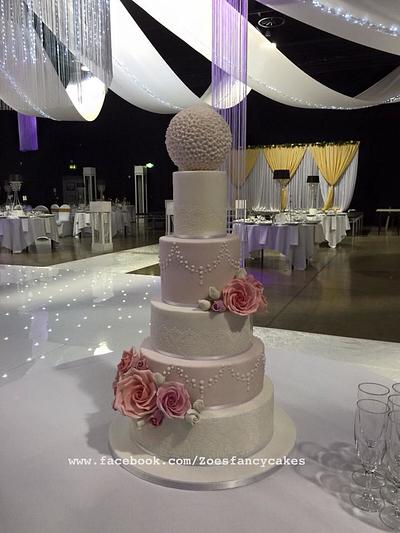 Wedding cake :) - Cake by Zoe's Fancy Cakes