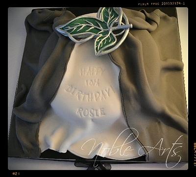 Lord of the Rings - Cake by Lisa Nobles