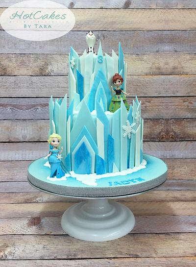 Frozen Castle  - Cake by HotCakes by Tara