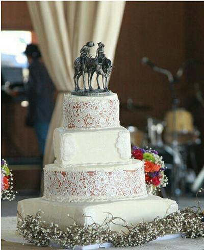 Elegant Country Wedding - Cake by Teresa Jacober