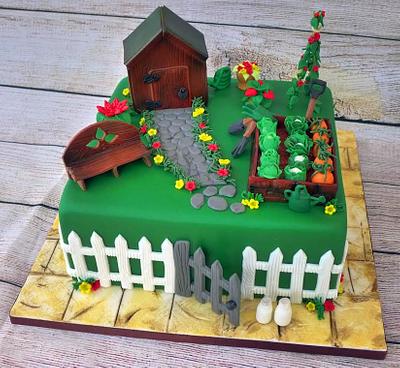 Garden Cake - Cake by Lorraine Yarnold