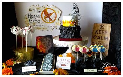 Sweet Table Hunger Games - Cake by JCake cake designer