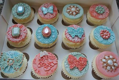 Jewels on Cupcakes - Cake by Alison Bailey