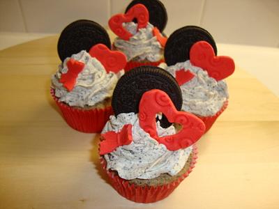 Valentine Oreo-Cupcakes - Cake by Cakes-n-Sweets