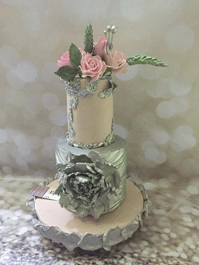 New look pink wedding cake - Cake by Dinadiab