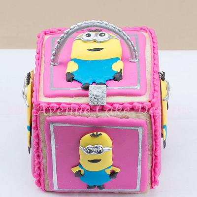 Back to School Minion Cookie Lunch Boxes - Cake by Bobbie