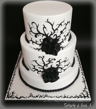 Black and white - Cake by Gina Assini