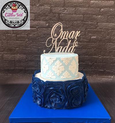 damask & ruffles engagement cake    - Cake by Castaño torta Riham Ismail