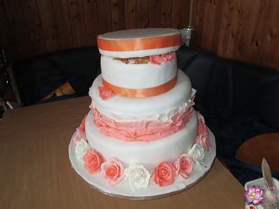 Sweet peach cakes - Cake by Mary Yogeswaran
