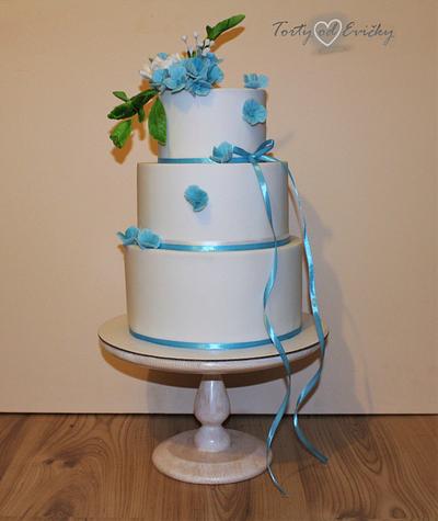 Blue hydrangeas - Cake by Cakes by Evička