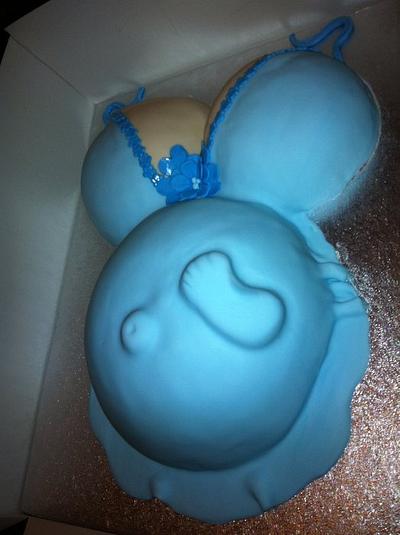 Baby bump cake with foot. x - Cake by Rachel Oneil